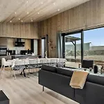 Semesterbostad Gorgeous In With Kitchen *